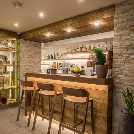 Szálloda Sport *** Dóval